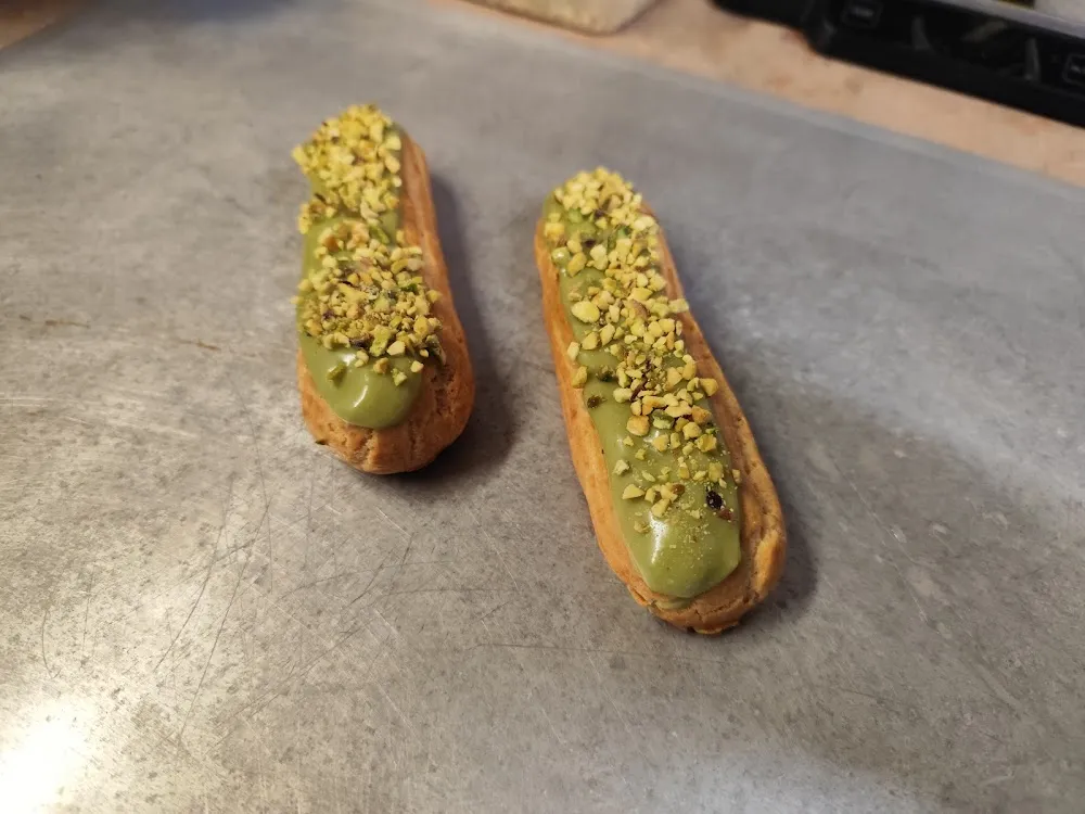 Éclair Pistache